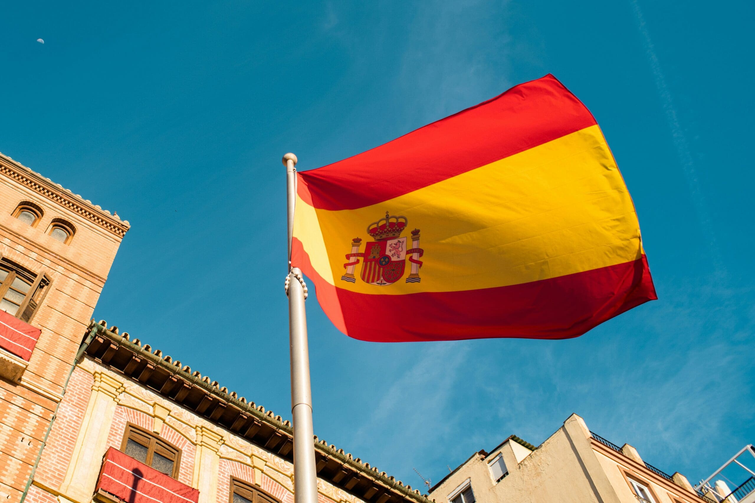 chris-boland-qNO3XMQILTA-unsplash Beyond EU delays: lessons from Spain’s Royal Decree 214/2025 on carbon reporting
